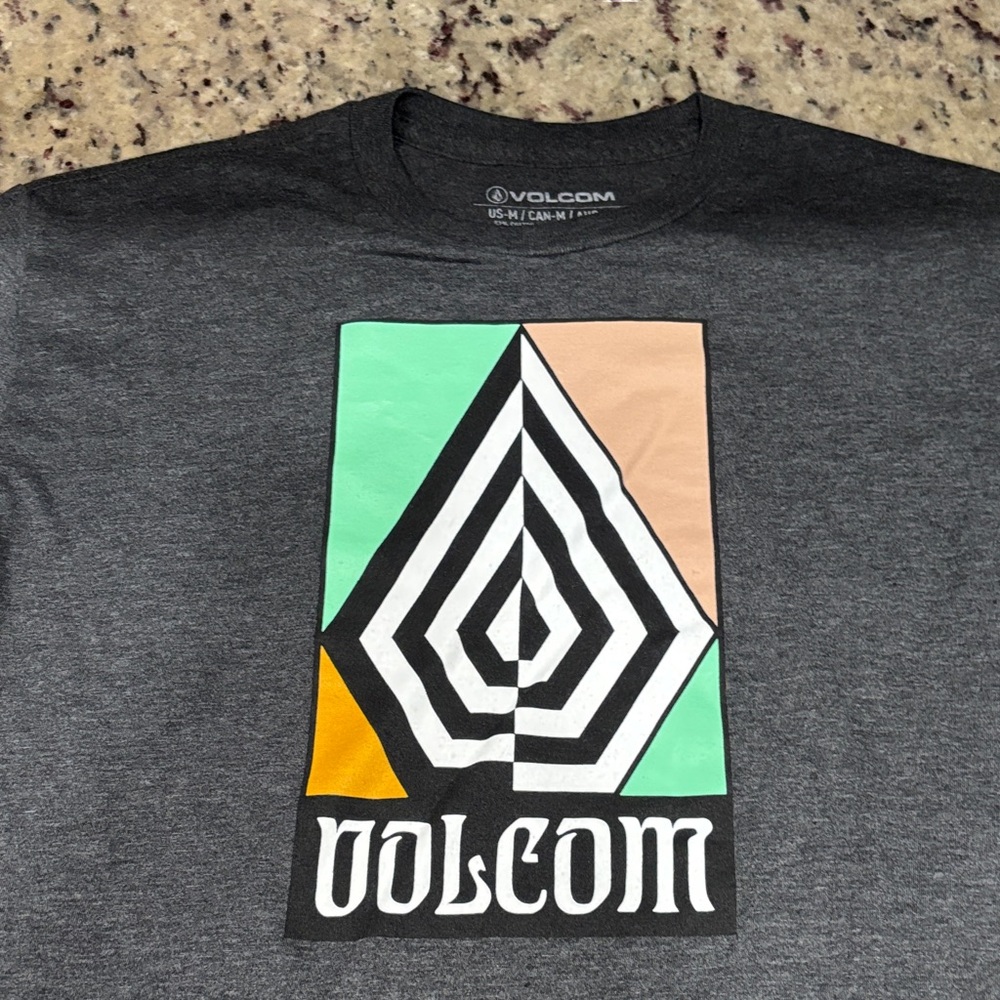Volcom boys youth shirt